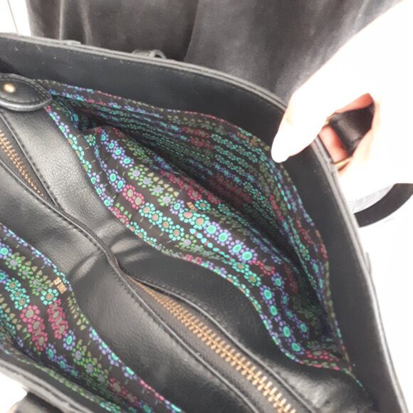 Anna Sui Black Leather Satchel Tote Hand Bag with Locket - Picture 6 of 6